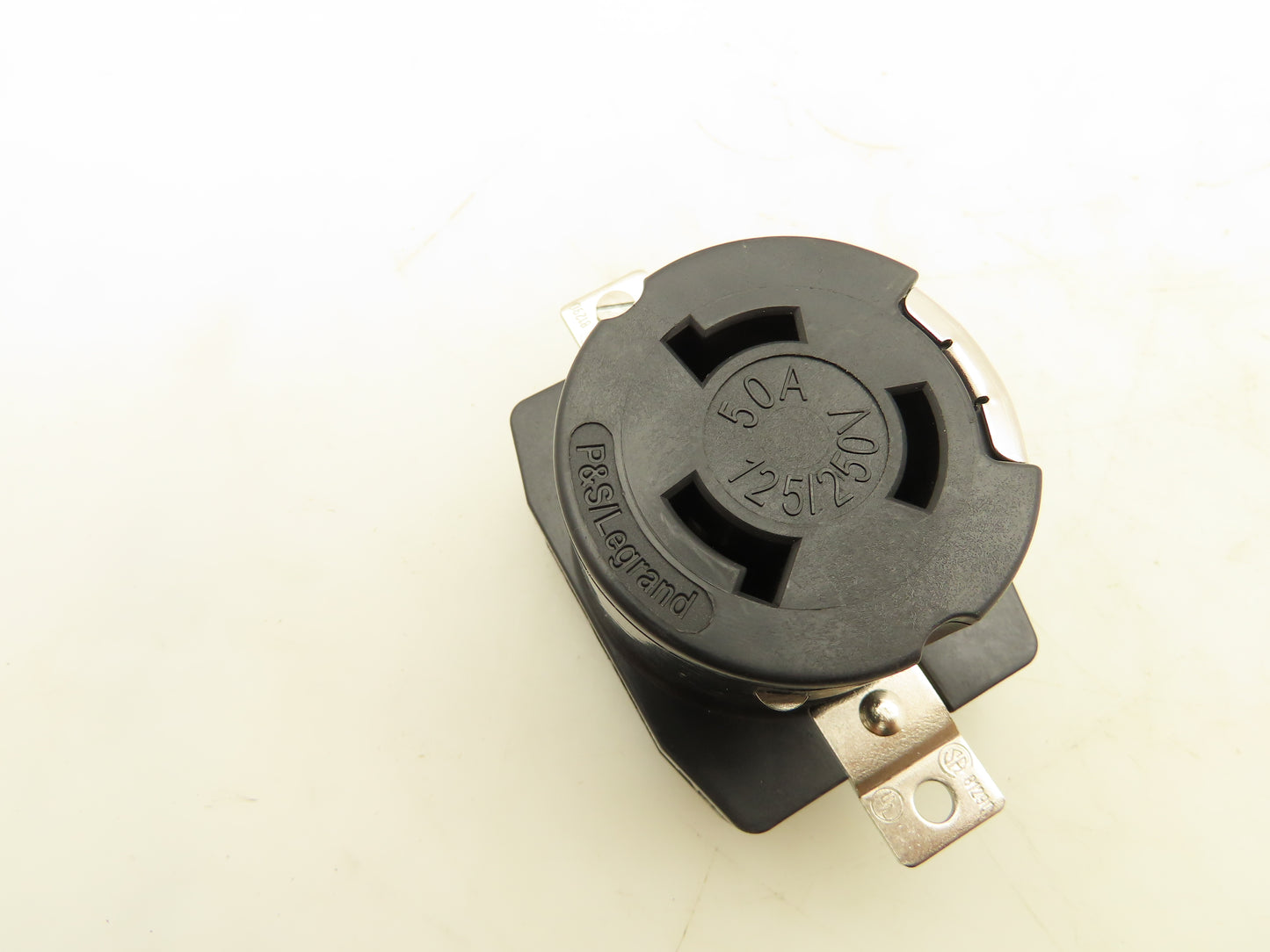 Pass & Seymour Legrand CR6369 Dockside Receptacle 125-250VAC 50A 3 Pole 4 Wire