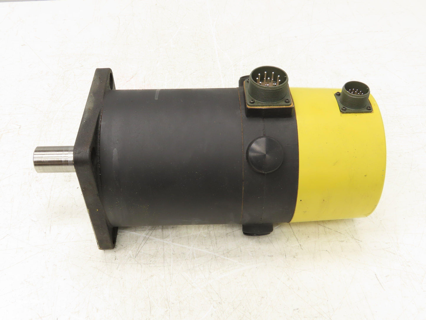 Fanuc A06B-0651-B012 DC Servo Motor 1500 RPM 165V 12A Pulsecoder A860-0300-T002