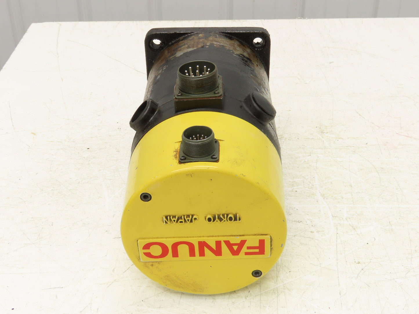 Fanuc A06B-0651-B012 DC Servo Motor 1500 RPM 165V 12A Pulsecoder A860-0300-T002