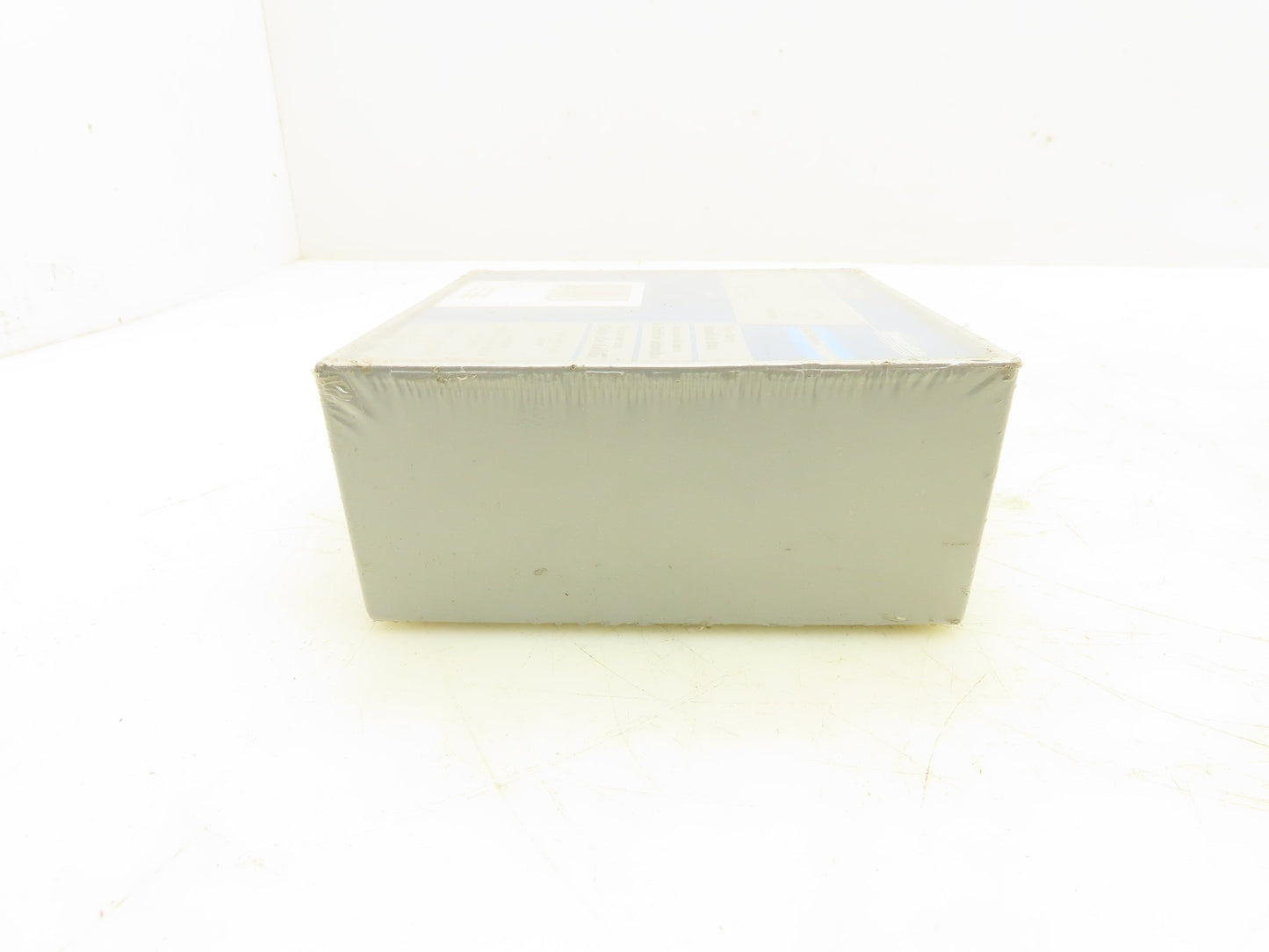 Thomas & Betts LT14-2 2 Gang Outlet Box Four 3/4" Hubs Outdoor Use Lot Of 4