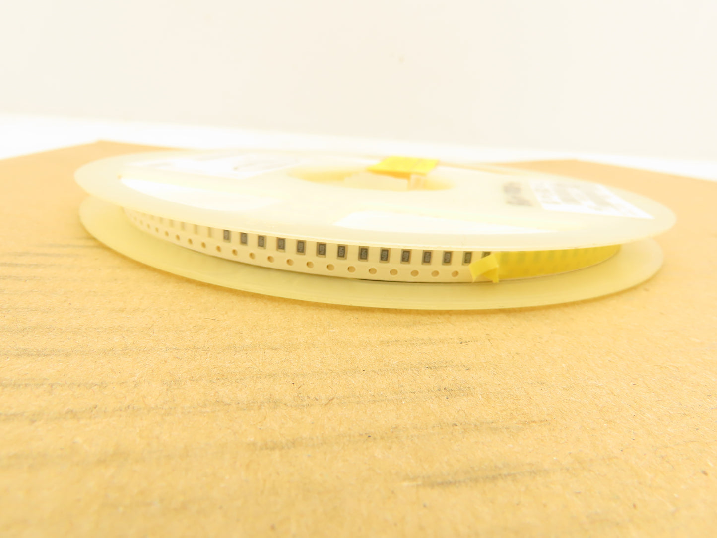 Yageo RC1206FR-071ML Film Chip Resistor Tape & Reel 1 kOhms ±1% 0.25W 5000 QTY