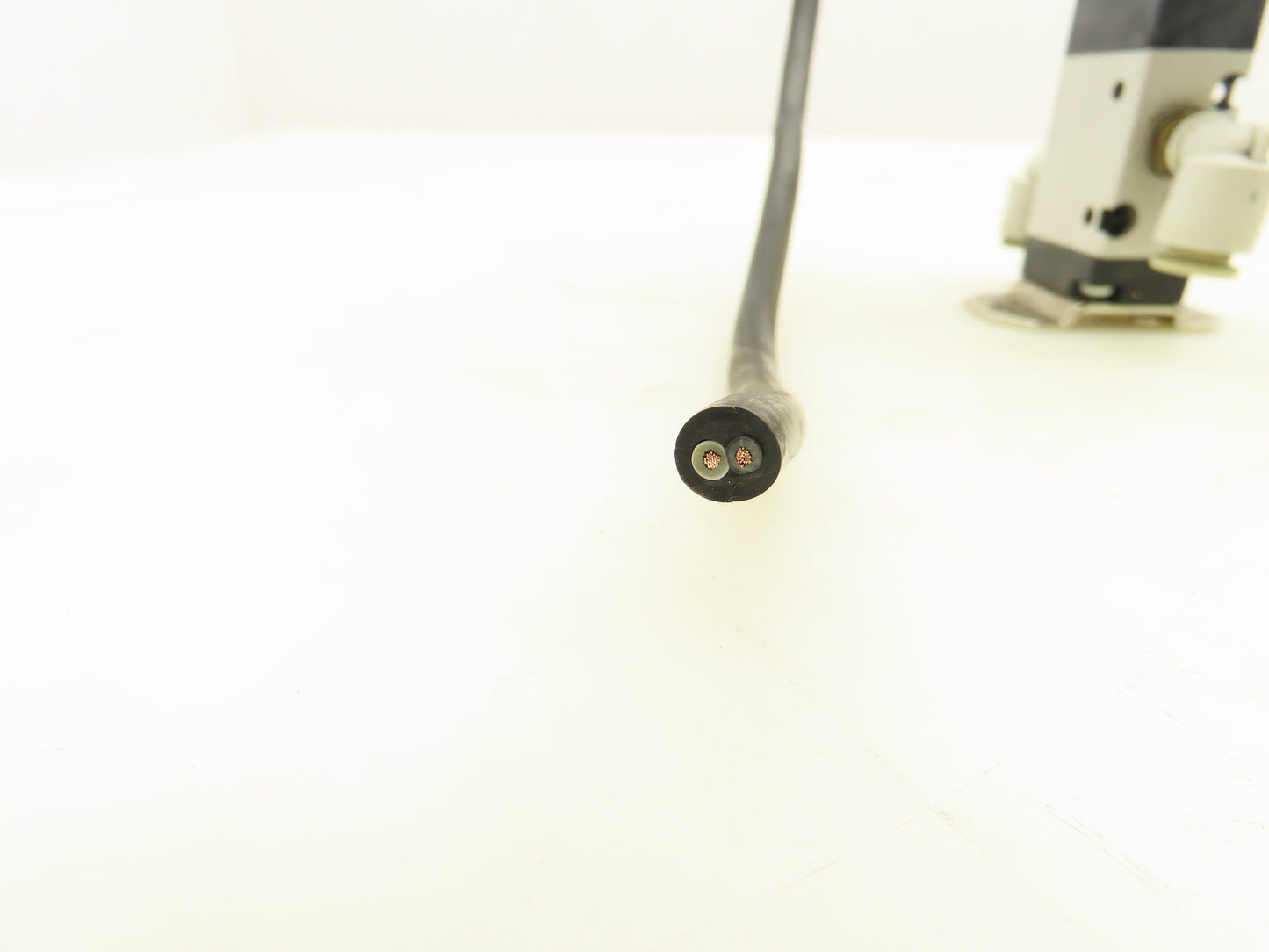 Koganei 181E1-39-83 Single Pilot Solenoid Valve 24V 1/8" NPT