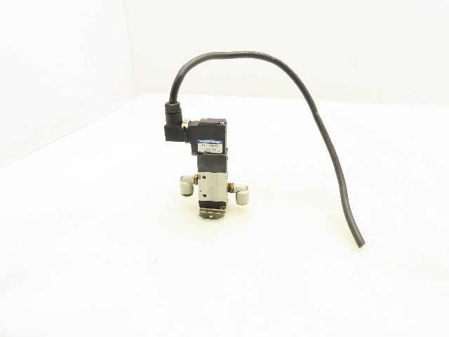 Koganei 181E1-39-83 Single Pilot Solenoid Valve 24V 1/8" NPT