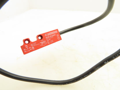 Telemecanique XCS-ZC5902 Magnetic Coded Safety Switch Sensor