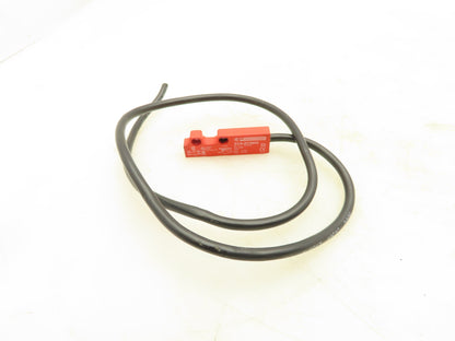 Telemecanique XCS-ZC5902 Magnetic Coded Safety Switch Sensor