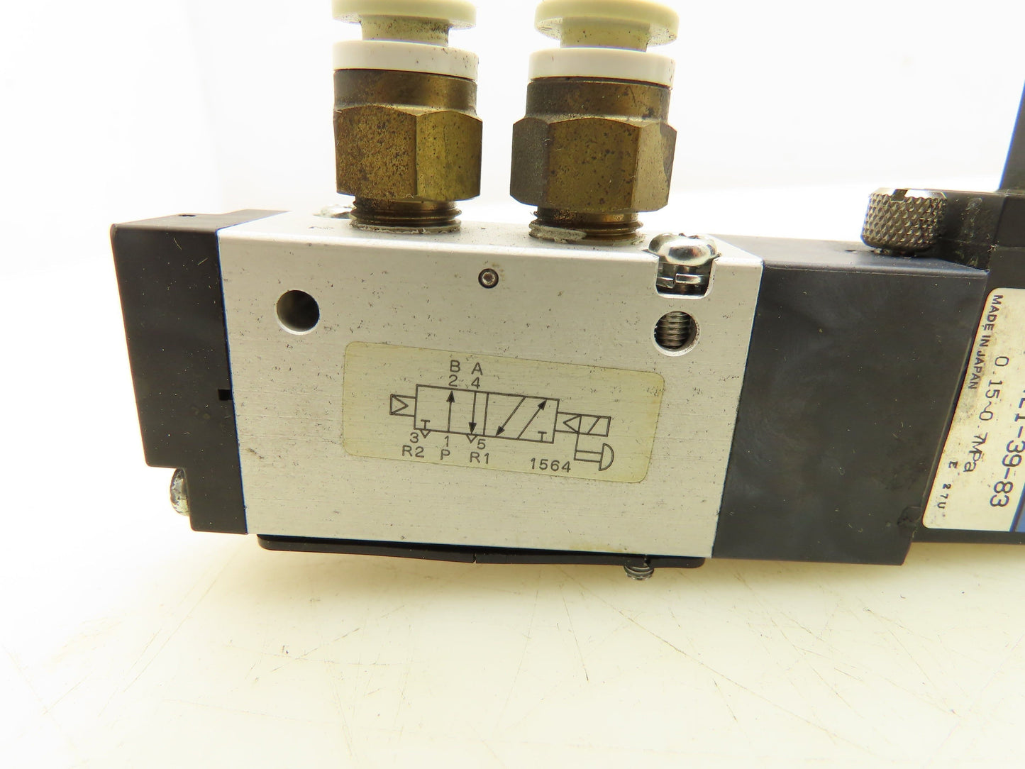 Koganei 180-4E1-39-83 Solenoid Valve 24VDC