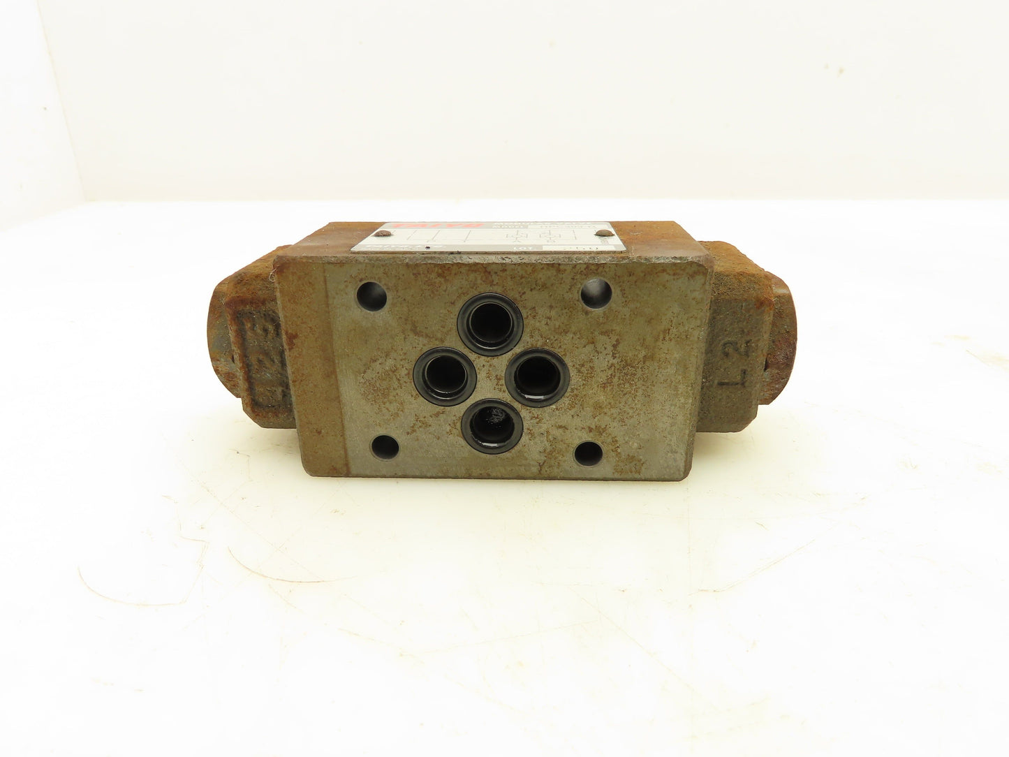 Taiyo HPC303-D Hydraulic Modular Sandwich Valve