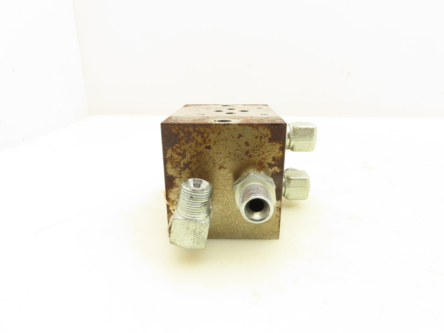 Taiyo Parker MDA10C01 Hydraulic Modular Valve Base 1-Station D03 Manifold