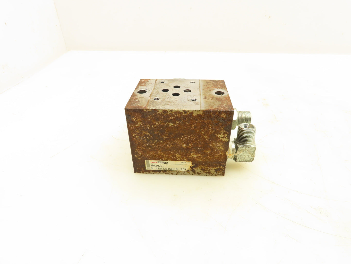 Taiyo Parker MDA10C01 Hydraulic Modular Valve Base 1-Station D03 Manifold