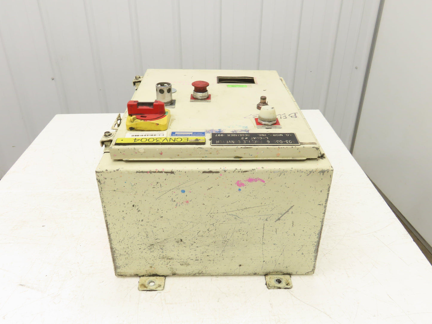 Hoffman 16x20x10" Steel Electrical Enclosure 30A Fusible Rotary Disconnect