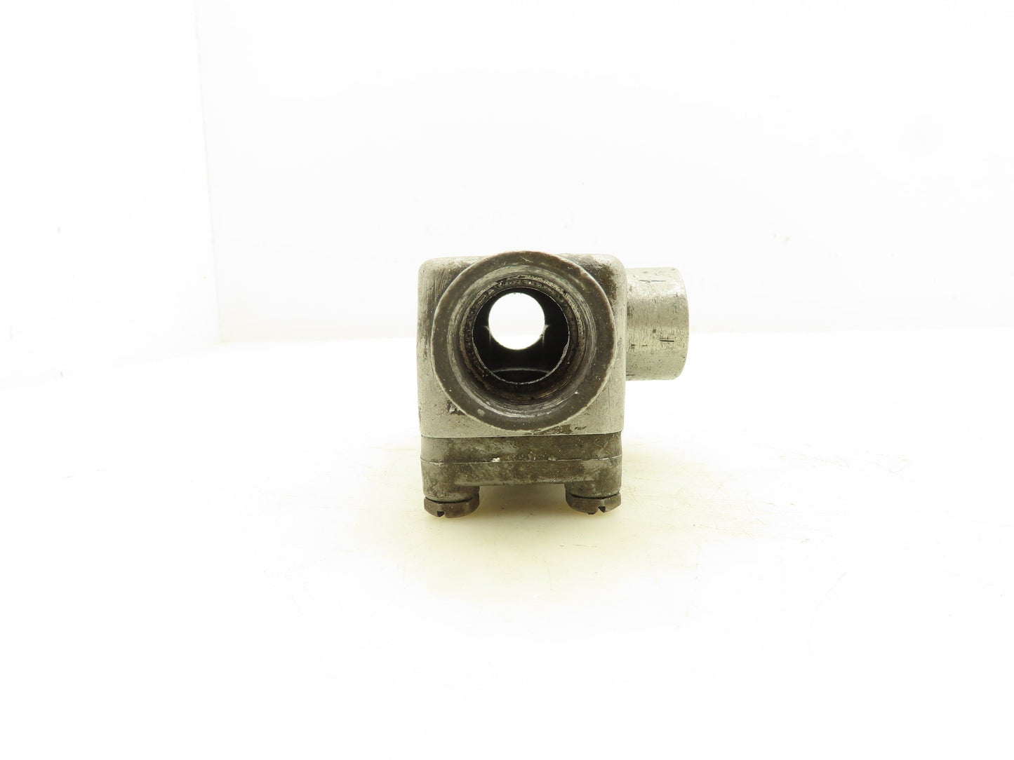 Killark XT-2 T-Type Aluminum Explosion Proof Conduit Body 3/4" NPT