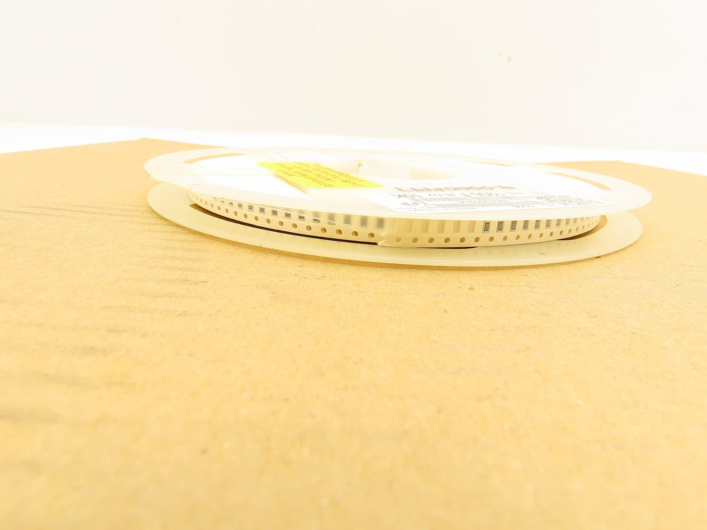 Yageo RC1206FR-0710KL Chip Resistor Tape And Reel 10 kOhms ± 1% 1/4W 5000 Pcs