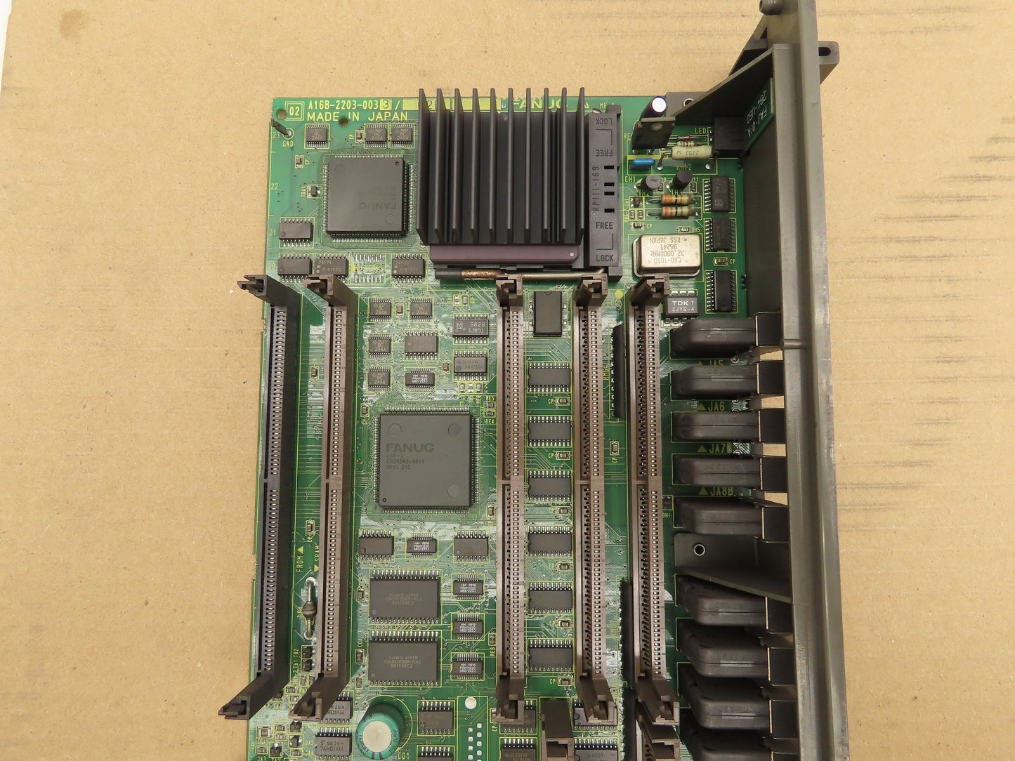Fanuc A16B-2203-0033/02B CPU Alarm Module Circuit Board