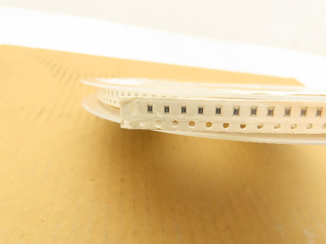 Panasonic ERJ6ENF2613V Chip Resistor Tape And Reel 261 kOhms ± 1% 5000 Pcs