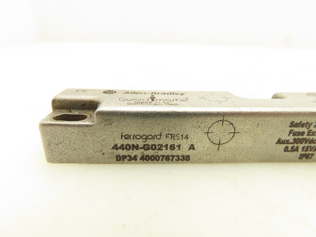 Allen Bradley 440N-G02161 Guardmaster Non Contact Switch 24V
