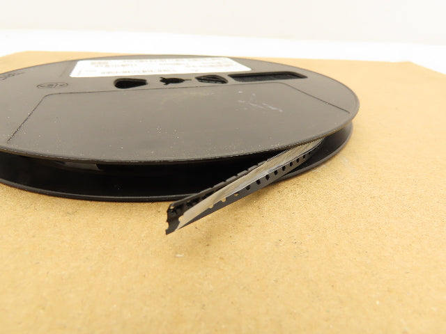 Infineon SMBT3904E6327 Bipolar Transistors Array 3000 Pieces