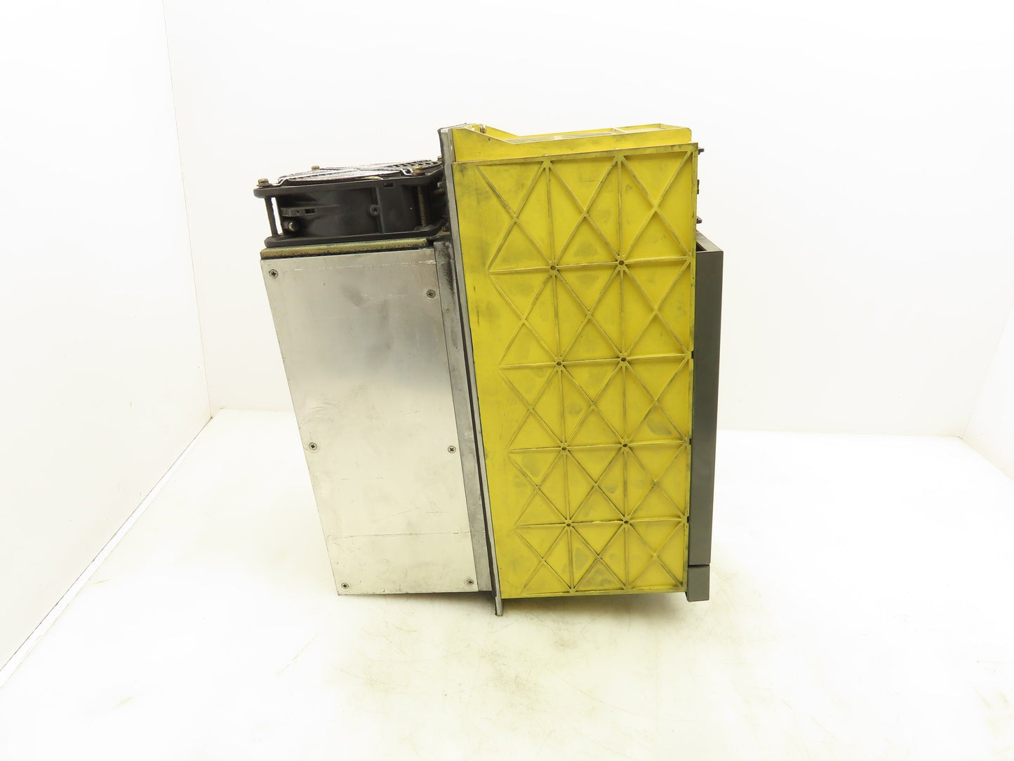 Fanuc A06B-6087-H126 Power Supply Module 325V 29.8kW A20B-1006-0471