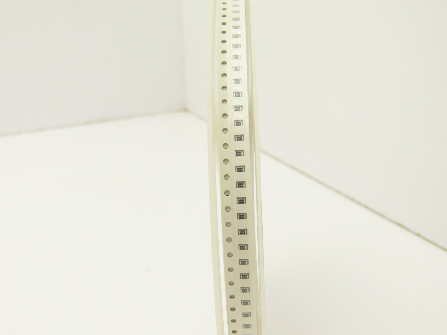 Panasonic ERJ-6ENF2491V Fixed Metal Glaze Flat Chip Resistor 2.49 kOhms 5000 Pcs