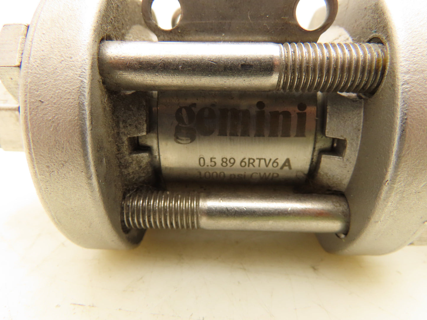Gemini 0.5 89 6RTV6 A Pneumatic Stainless Spring-Return NC Ball Valve 1/2" NPT