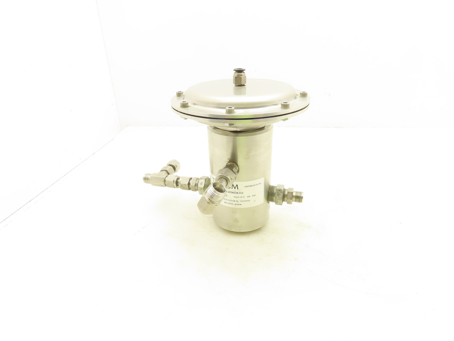 Tescom 44-4028E28-014 Stainless Diaphragm Pressure Reducing Regulator 6000 PSI