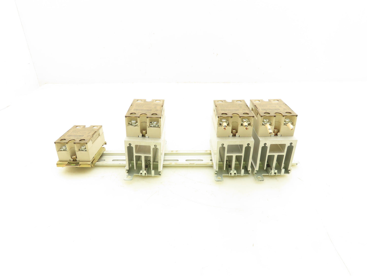 Omron G3NA-210B Solid State Relay 10A 24V Lot of 4