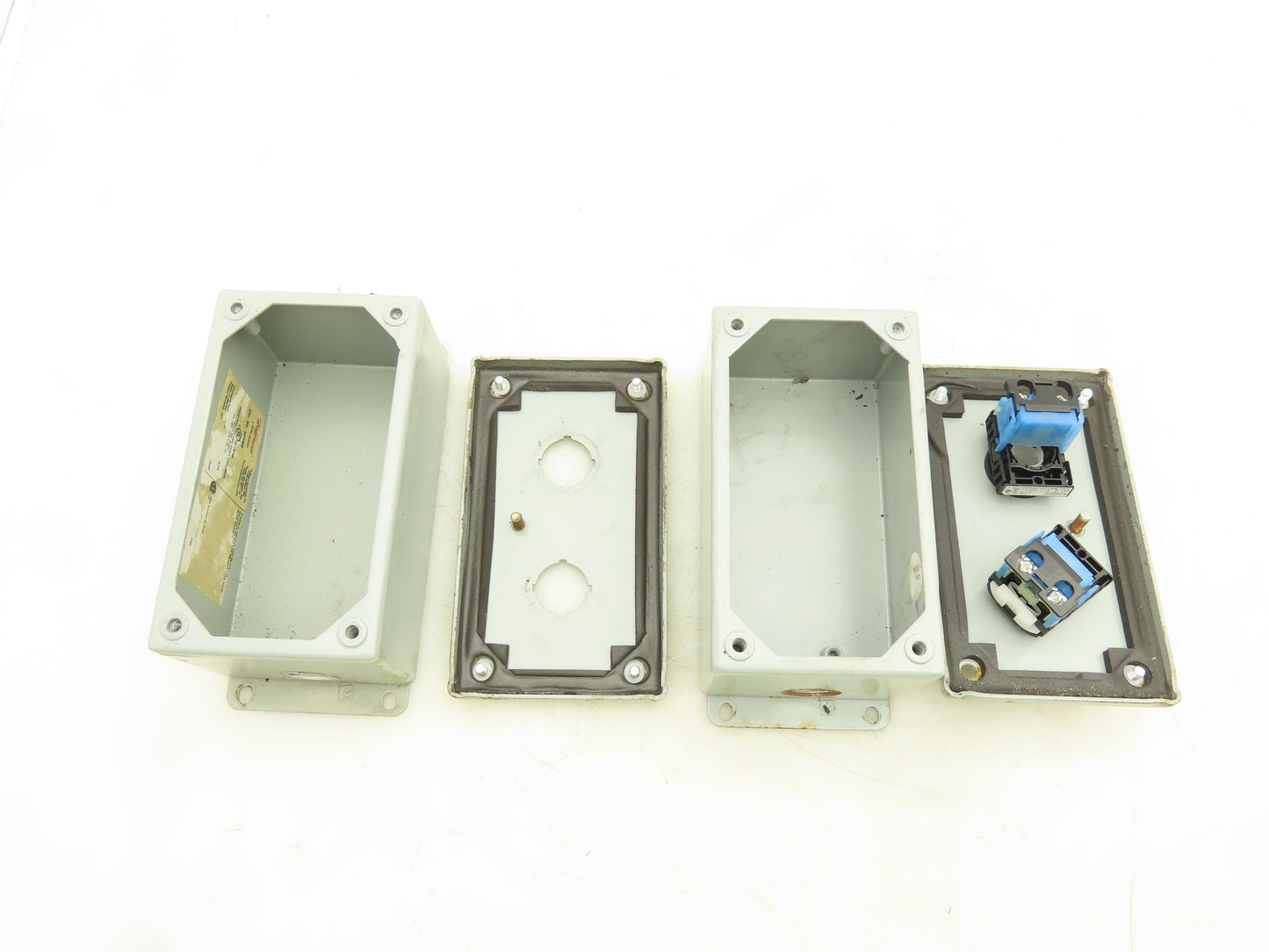 Hoffman E2PBG Electrical Pushbutton Enclosure 6x3-1/2x3" Lot of 2