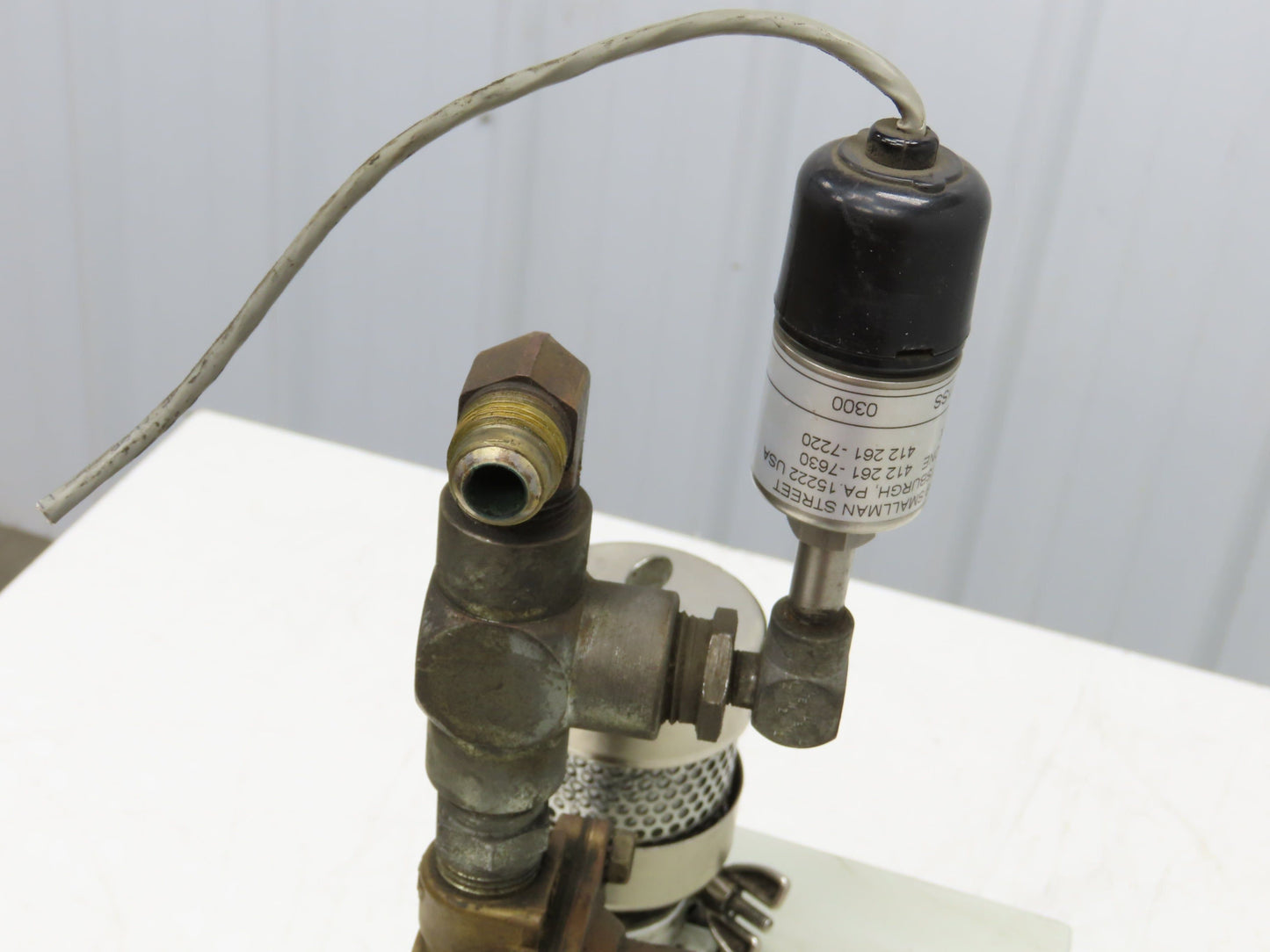 Leybold Trivac D8B 2-Stage Rotary Vane Vacuum Pump 6cfm 40gpm 1Hp 230/460V 3PH