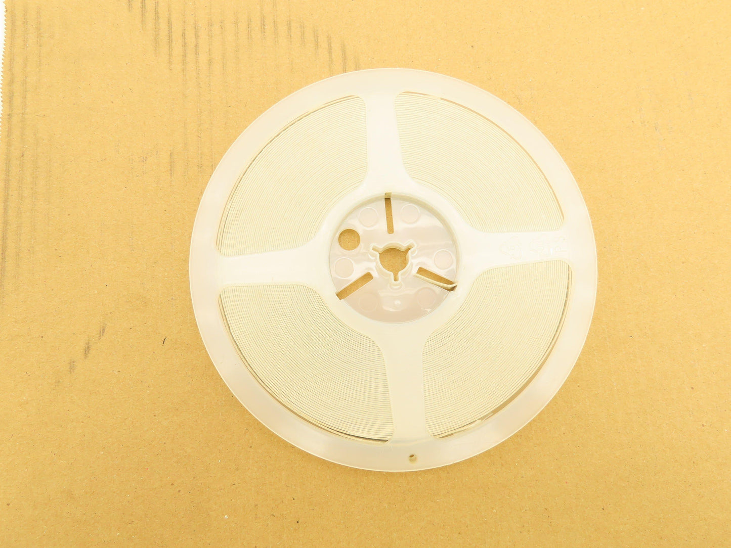 Panasonic ERJ6ENF4990V Fixed Metal Glaze Flat Chip Resistor 499 Ohms ± 1% 1/8W