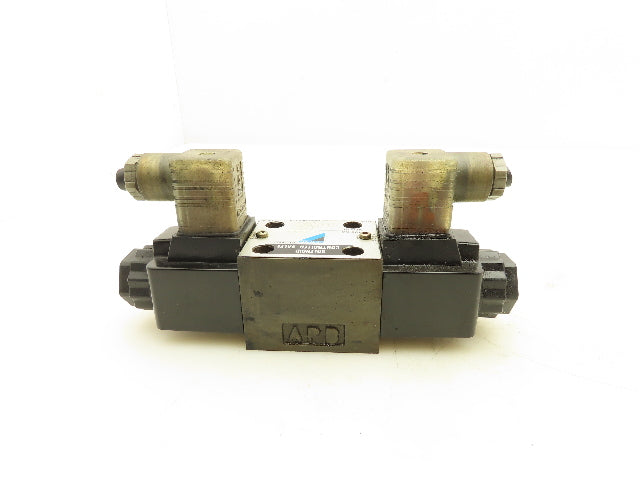 Daikin KSO-G02-2CA-30-CL Hydraulic Directional Control Solenoid Valve 110V