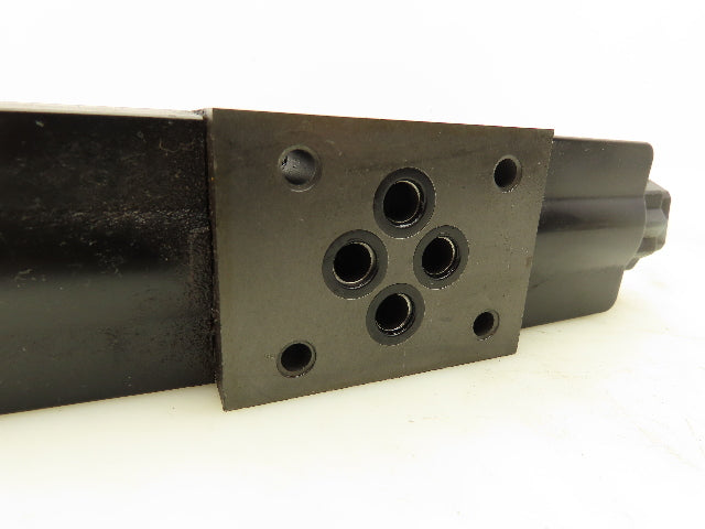 Daikin KSO-G02-2CA-30-CL Hydraulic Directional Control Solenoid Valve 110V