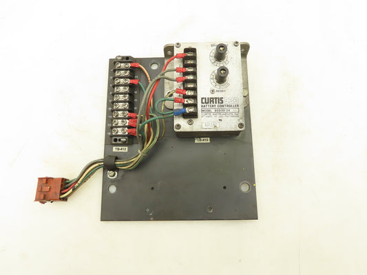 Crown 933/3D24 SP Order Picker Forklift Curtis933 Battery Controller Panel