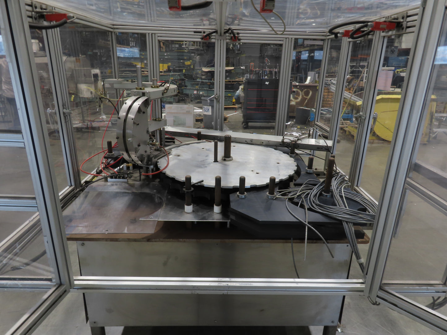 Aerosol Can Bottle Rotary Puck Inserter/Remover for Bottle Filling Capper Line