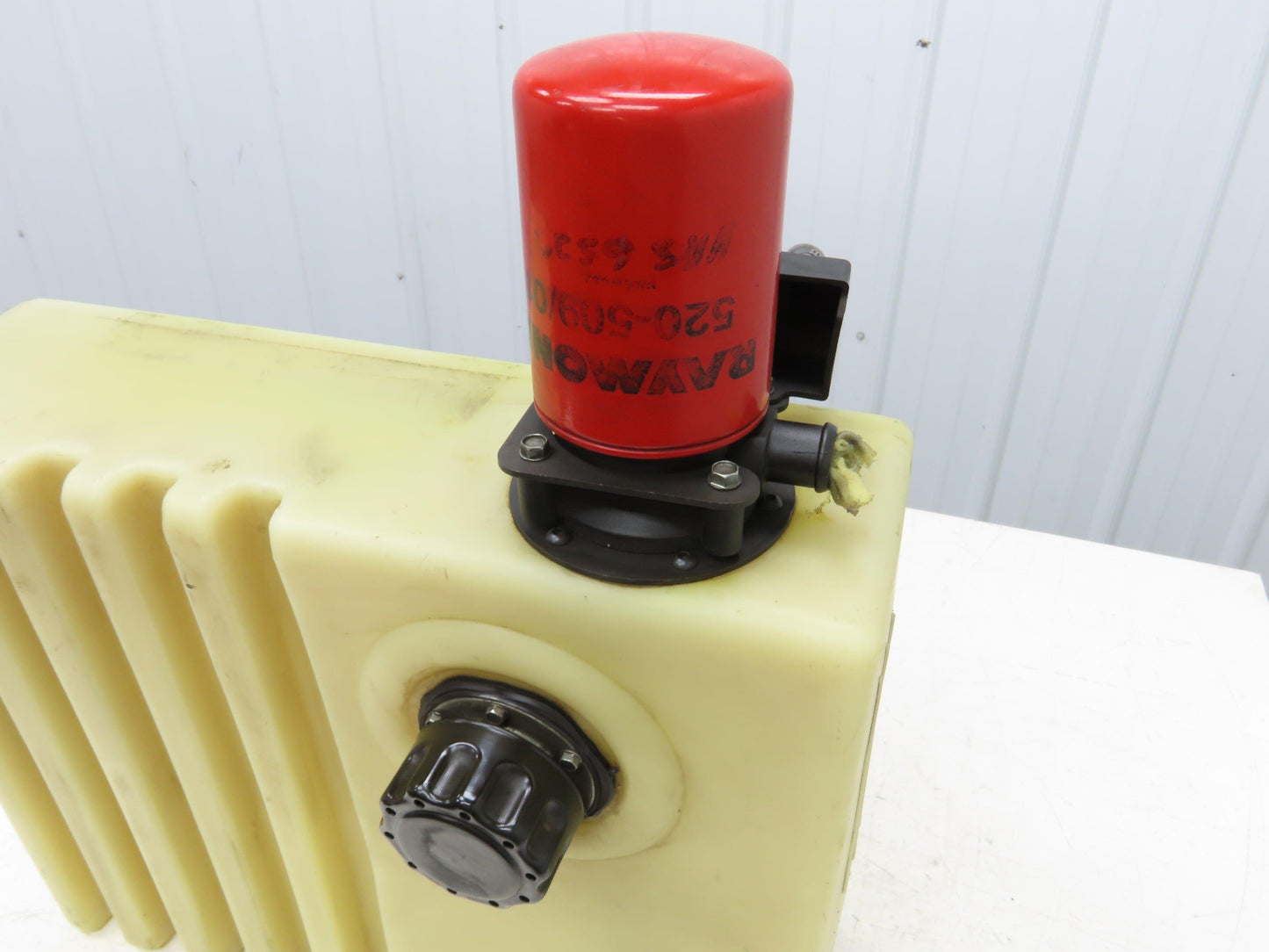 Raymond EASI-OPC30TT Order Picker Forklift Hydraulic Reservoir Holding Tank