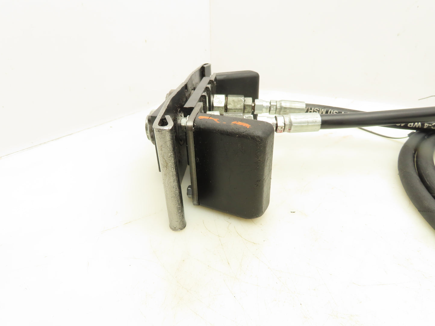 Vektek 56-0007-01 Hydraulic Shutoff/Pallet Valve Decoupler Handle 2-Hand 5000psi