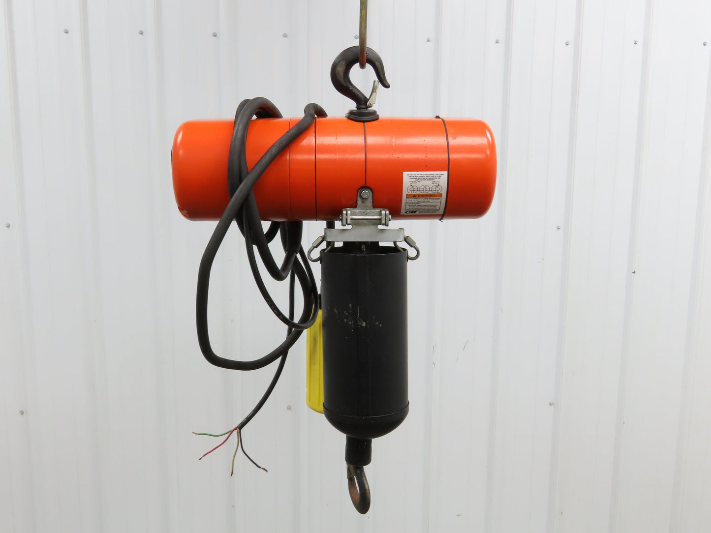 CM Lodestar A2 Electric Chain Hoist 1/8 Ton 10/32 FPM 2 Speed 14' Lift 460 Volt