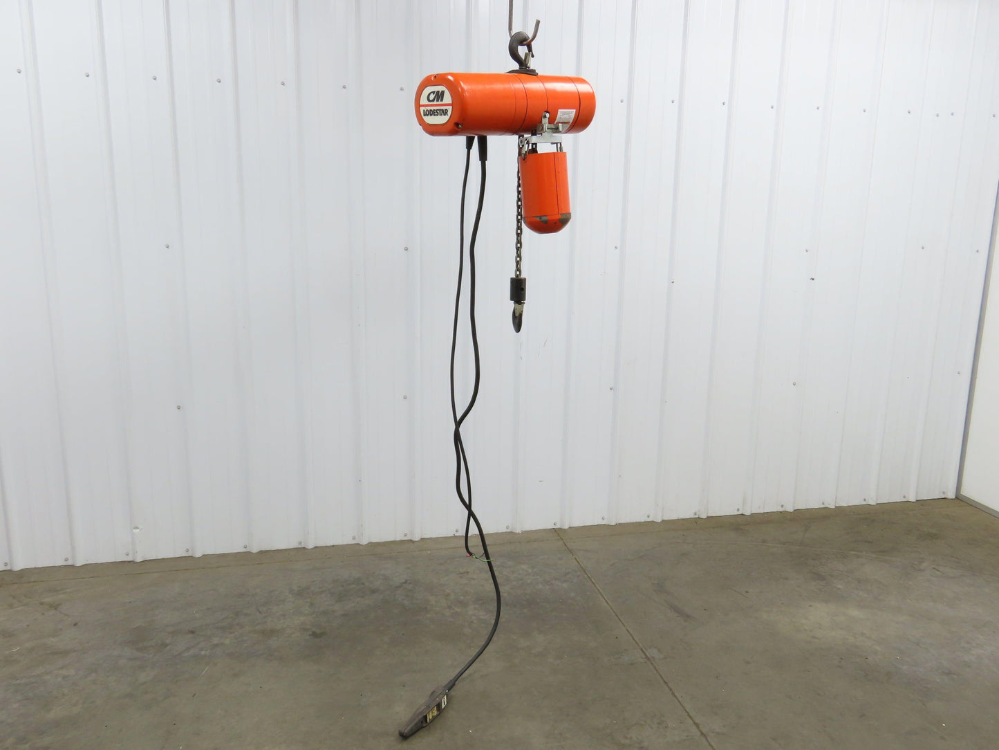 CM Lodestar A Electric Chain Hoist 1/8 Ton 250 LB 32 FPM 9' Lift 230/460 Volt