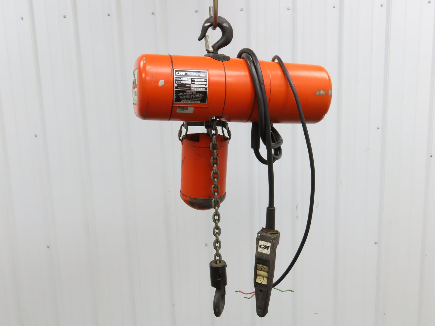 CM Lodestar A Electric Chain Hoist 1/8 Ton 250 LB 32 FPM 9' Lift 230/460 Volt