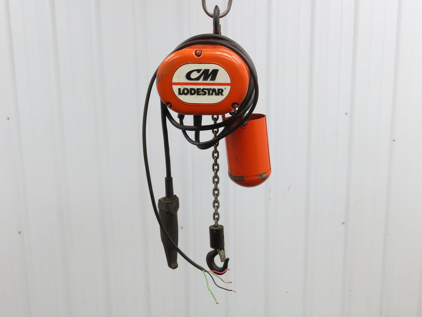 CM Lodestar A Electric Chain Hoist 1/8 Ton 250 LB 32 FPM 9' Lift 230/460 Volt