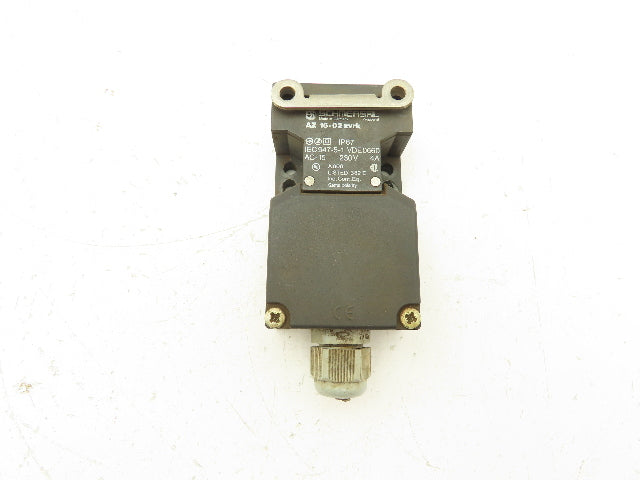 Schmersal Az 16-02ZVRK Safety Interlock Switch 230V 4A Lot of 9