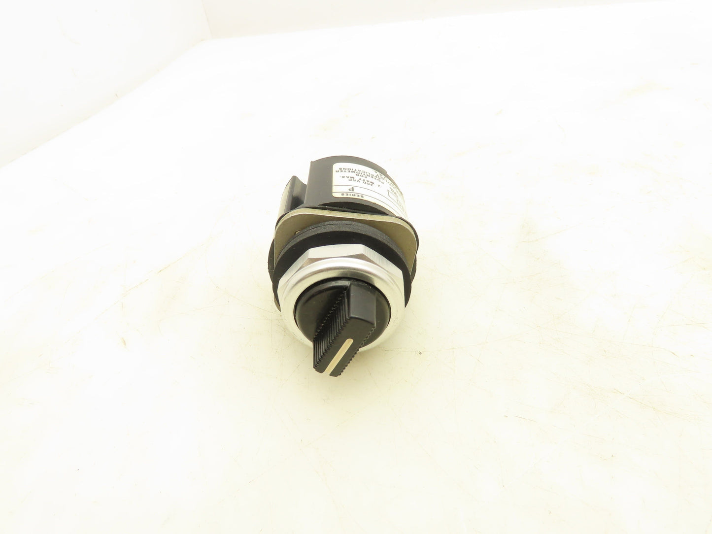 Allen Bradley 800T-U12 Potentiometer 500Ω  OHMS Series P 2 Watt