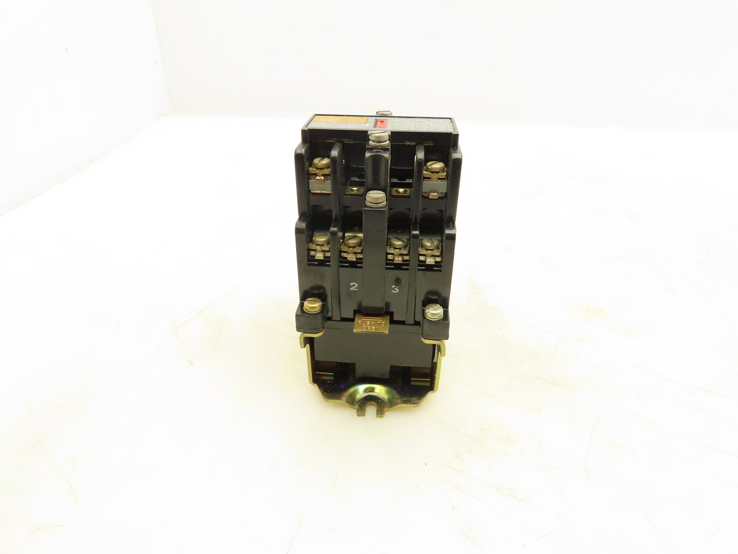 Allen Bradley 700-NM400A2 AC Control Relay Bul 700 4 NO Contacts 240V Coil