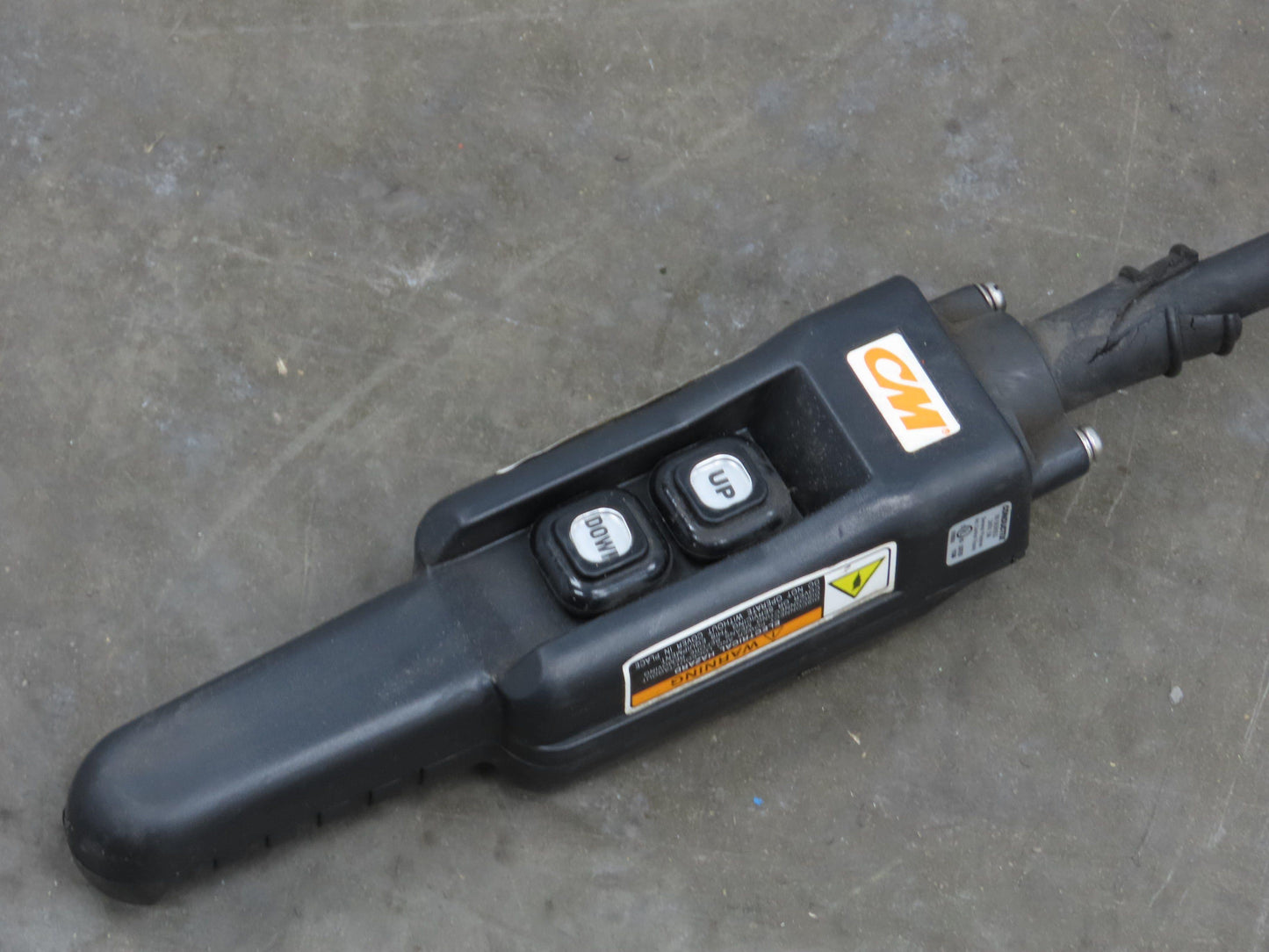 CM Lodestar Electric Chain Hoist 1/8 Ton 32 FPM Variable Speed 9' Lift 460V