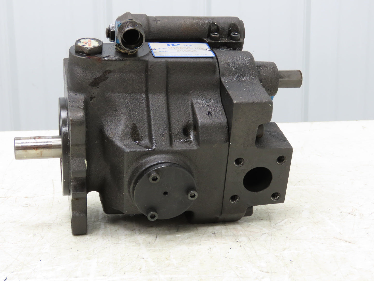 HP Hydraulik Power V15A3R-10X Variable Piston Pump 7gpm 3000psi