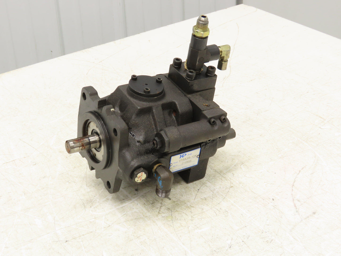 HP Hydraulik Power V15A3R-10X Variable Piston Pump 7gpm 3000psi