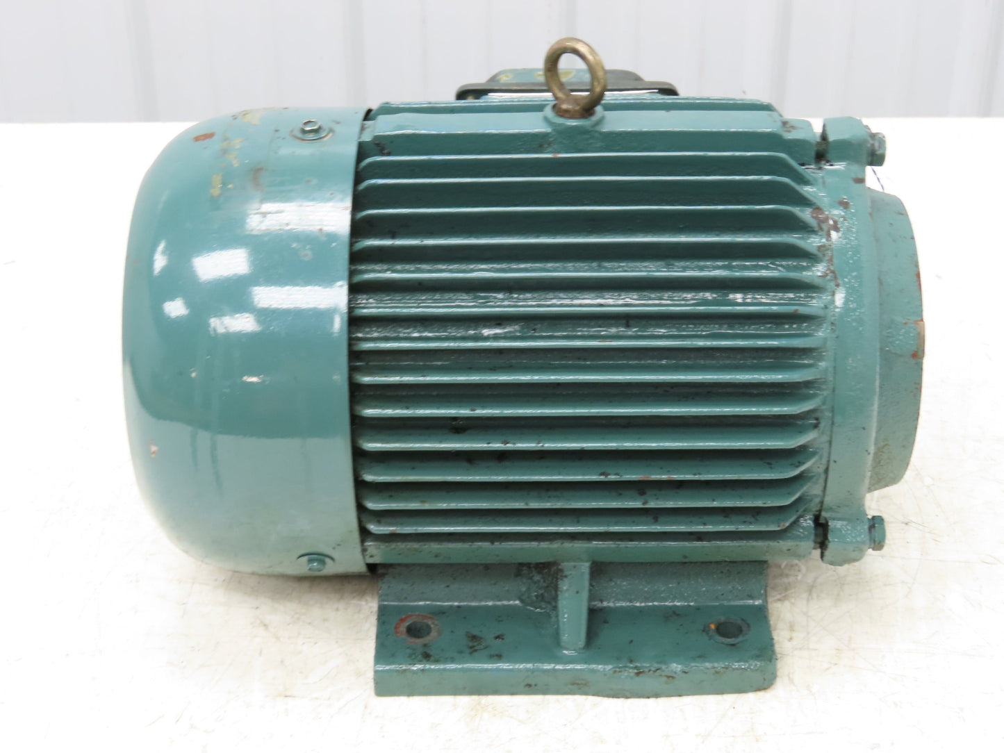 Y112M-4 Electric AC Motor 4kW 220V 1735 RPM 5.4HP 112M