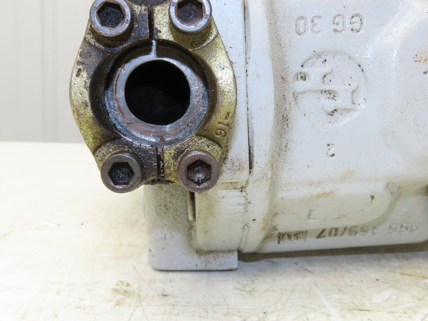 Rexroth AA10VSO 45/71 DFR1/31R Hydraulic Double Piston Pump 18/28gpm 4000psi