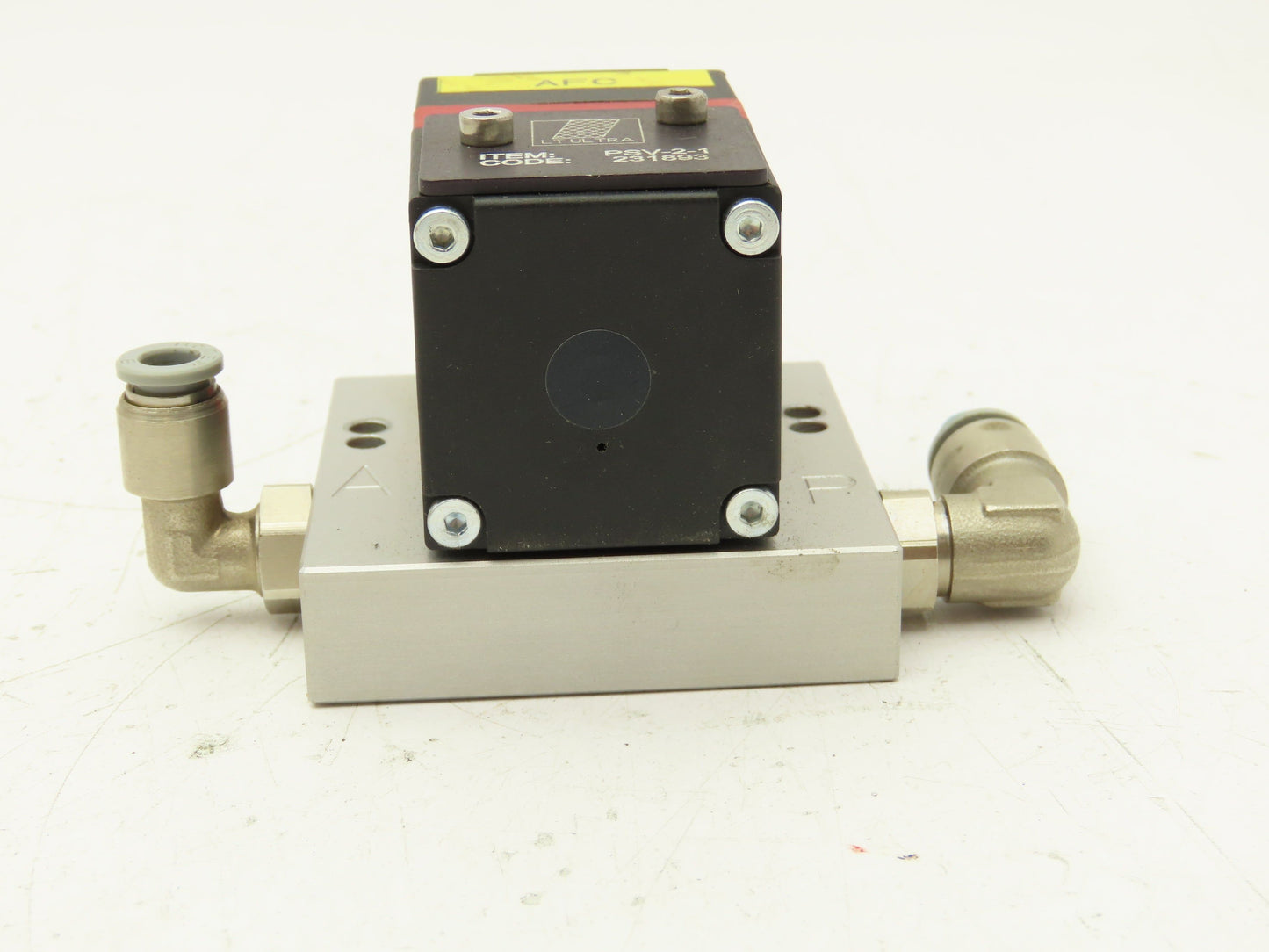 LT Ultra PSV-2-1 Pneumatic Servo Valve Manifold Unit 10V