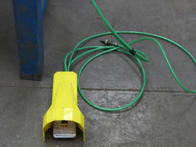 CTD F426 Straight Cut-Off Saw 16" Blade 2700 RPM 5 Hp 3Ph Air Foot Control 90°