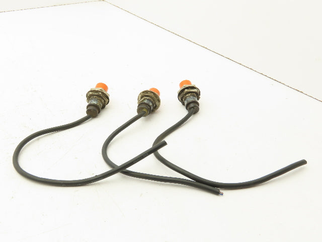 Autonics PRWT18-8DC Inductive Proximity Sensor 8mm Lot of 3