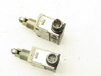 Omron D4E-1A10N Slim Compact Limit Switch Roller Plunger Lot of 2